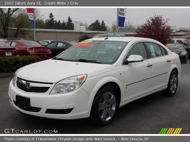 2007 Saturn Aura XE in Cream White