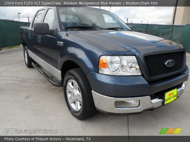 2004 Ford F150 XLT SuperCrew in Medium Wedgewood Blue Metallic