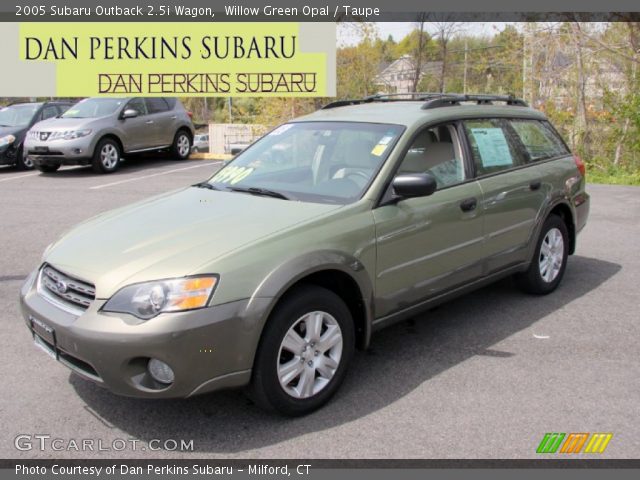 2005 Subaru Outback 2.5i Wagon in Willow Green Opal