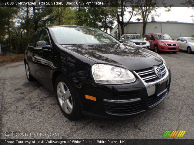 2009 Volkswagen Jetta SE Sedan in Black Uni