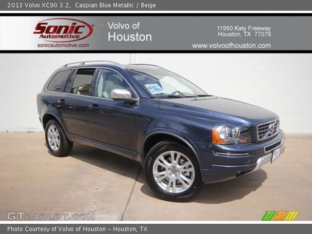 2013 Volvo XC90 3.2 in Caspian Blue Metallic