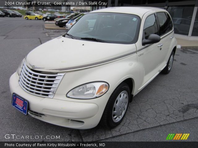 2004 Chrysler PT Cruiser  in Cool Vanilla