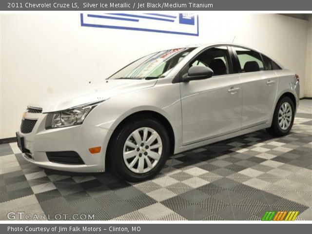 2011 Chevrolet Cruze LS in Silver Ice Metallic