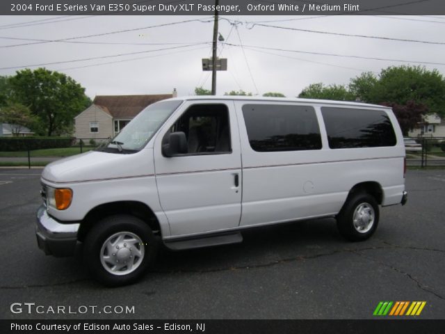2004 Ford E Series Van E350 Super Duty XLT Passenger in Oxford White