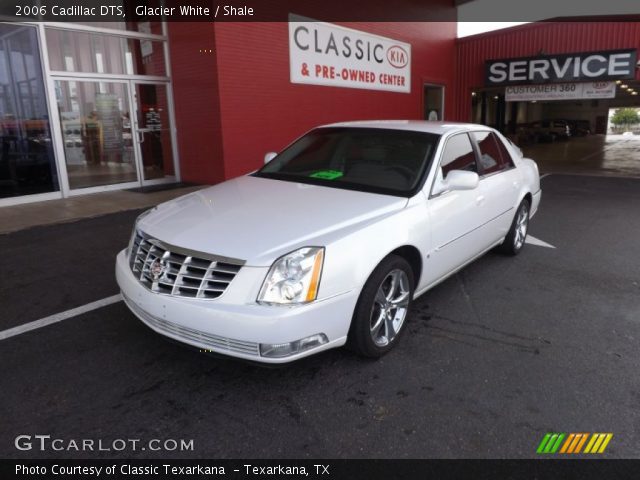 2006 Cadillac DTS  in Glacier White