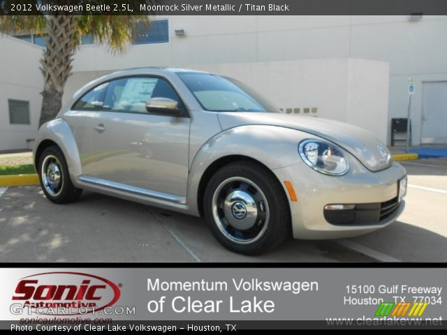 2012 Volkswagen Beetle 2.5L in Moonrock Silver Metallic