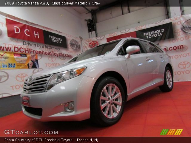 2009 Toyota Venza AWD in Classic Silver Metallic