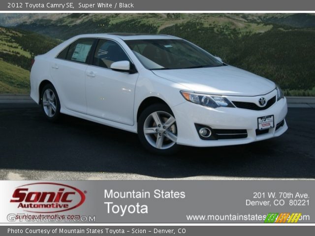 2012 Toyota Camry SE in Super White