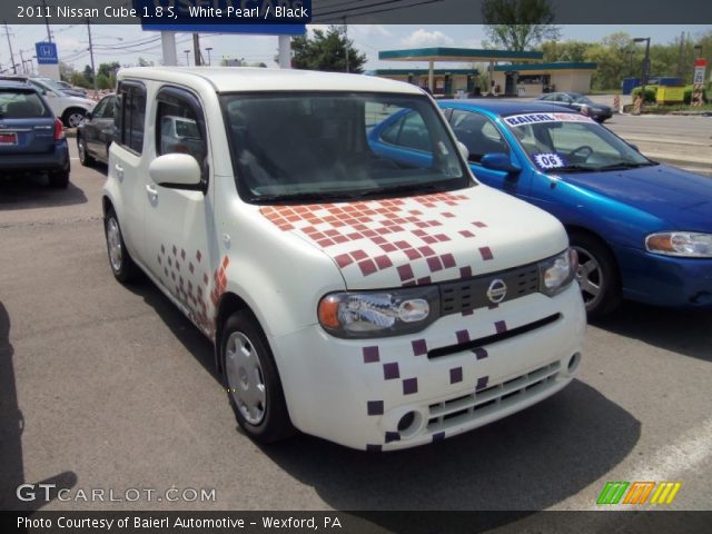 2011 Nissan Cube 1.8 S in White Pearl