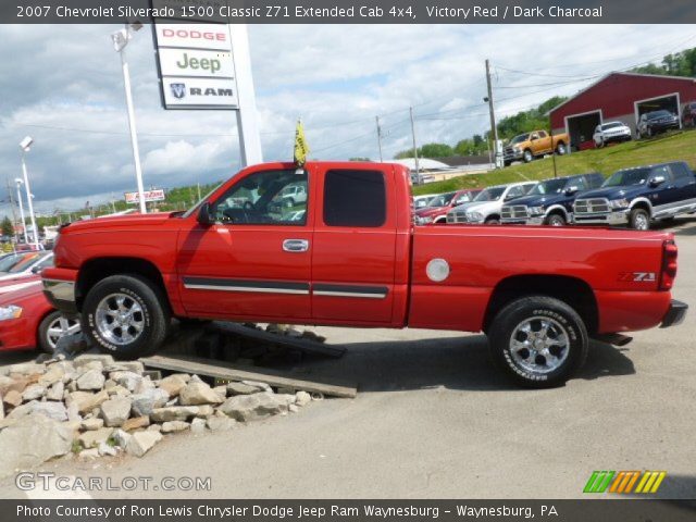 2007 Chevrolet Silverado 1500 Classic Z71 Extended Cab 4x4 in Victory Red