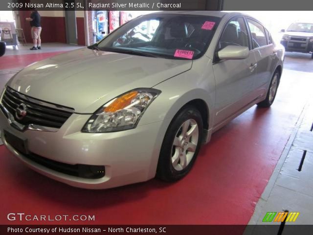 2009 Nissan Altima 2.5 SL in Radiant Silver Metallic
