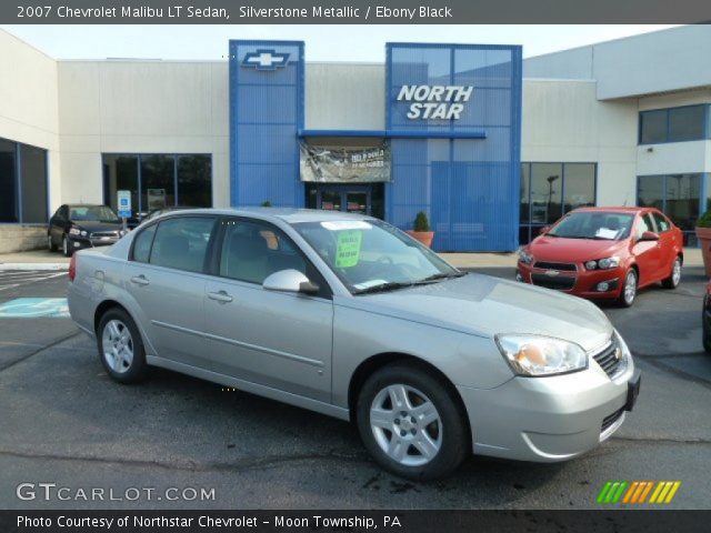 2007 Chevrolet Malibu LT Sedan in Silverstone Metallic