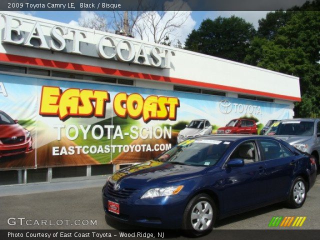 2009 Toyota Camry LE in Black