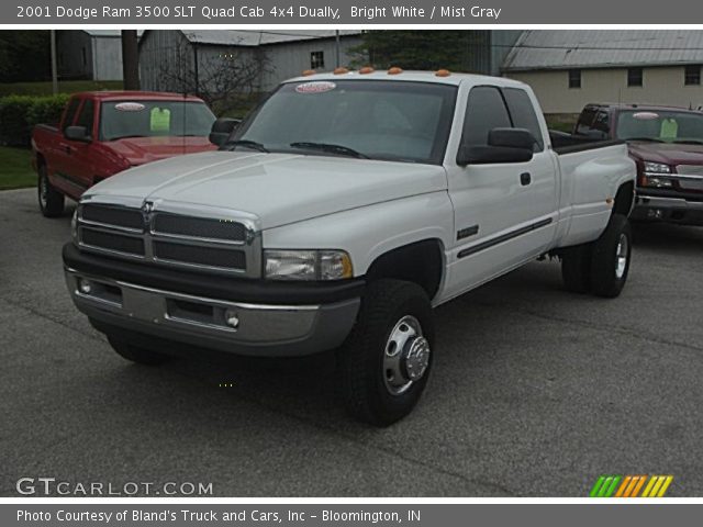 2001 Dodge Ram 3500 SLT Quad Cab 4x4 Dually in Bright White