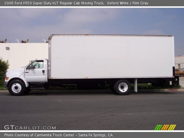 2006 Ford F650 Super Duty XLT Regular Cab Moving Truck in Oxford White