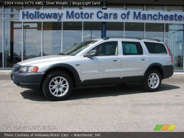2004 Volvo XC70 AWD in Silver Metallic