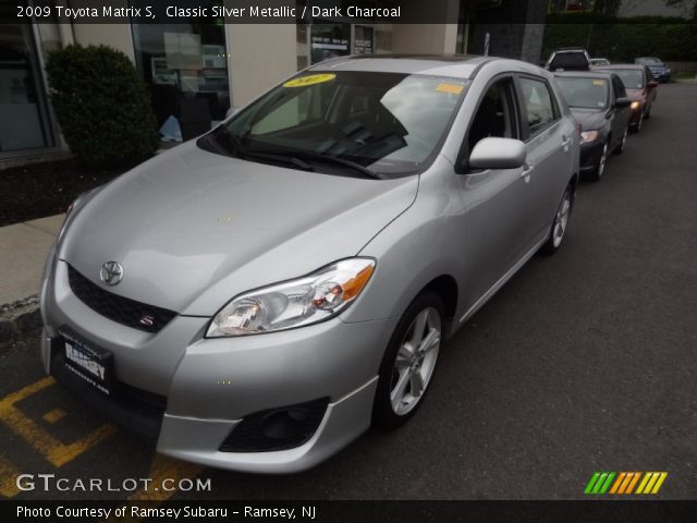 2009 Toyota Matrix S in Classic Silver Metallic