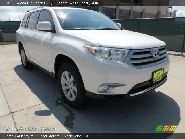 2012 Toyota Highlander V6 in Blizzard White Pearl