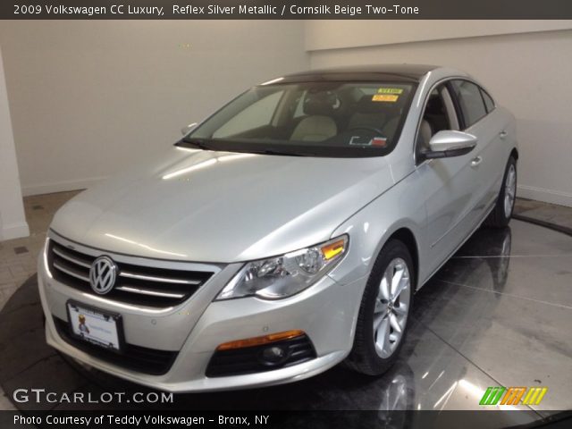 2009 Volkswagen CC Luxury in Reflex Silver Metallic
