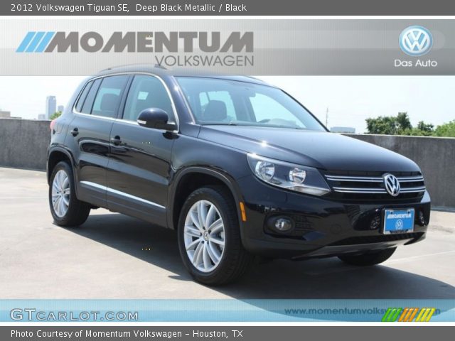 2012 Volkswagen Tiguan SE in Deep Black Metallic