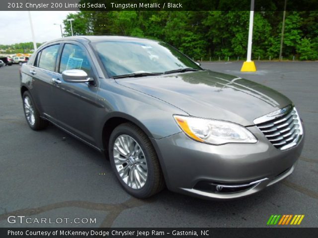 2012 Chrysler 200 Limited Sedan in Tungsten Metallic