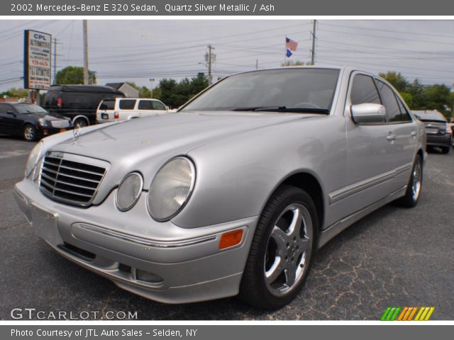 2002 Mercedes-Benz E 320 Sedan in Quartz Silver Metallic