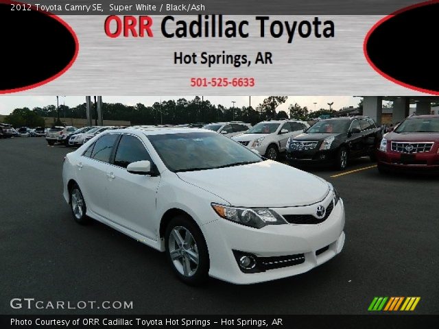 2012 Toyota Camry SE in Super White