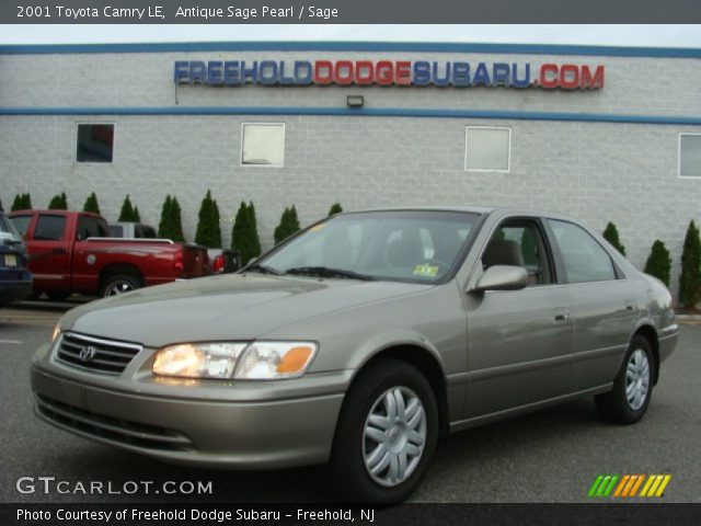 2001 Toyota Camry LE in Antique Sage Pearl
