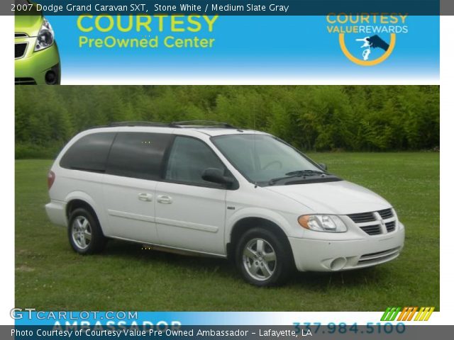 2007 Dodge Grand Caravan SXT in Stone White