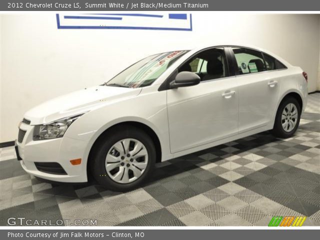 2012 Chevrolet Cruze LS in Summit White