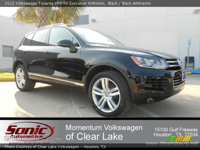 2012 Volkswagen Touareg VR6 FSI Executive 4XMotion in Black