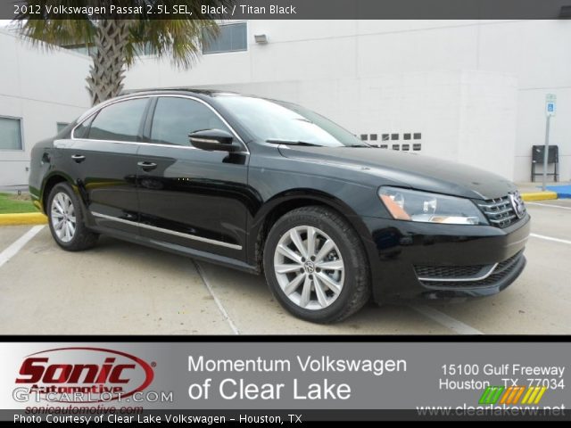 2012 Volkswagen Passat 2.5L SEL in Black