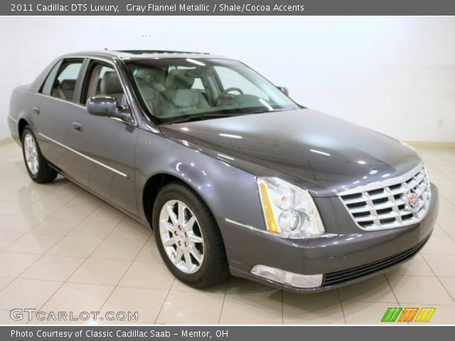 2011 Cadillac DTS Luxury in Gray Flannel Metallic