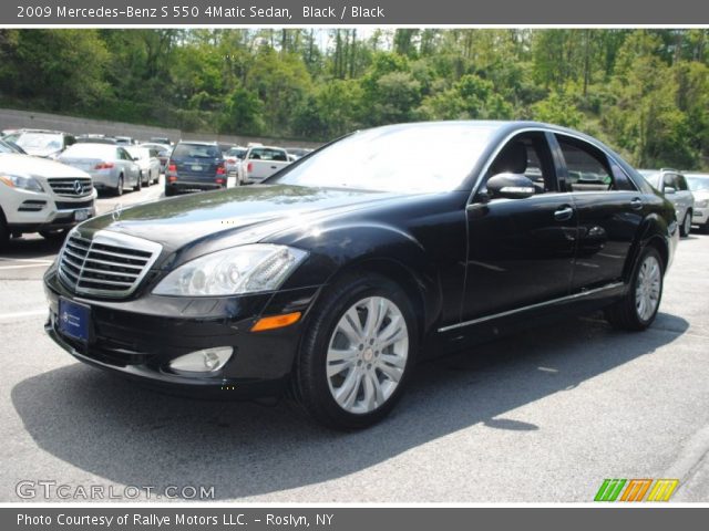 2009 Mercedes-Benz S 550 4Matic Sedan in Black