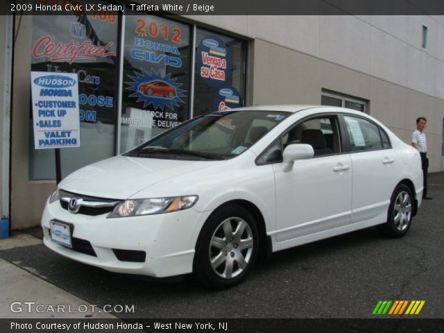 2009 Honda Civic LX Sedan in Taffeta White
