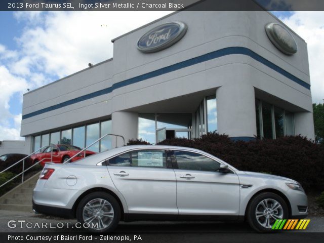 2013 Ford Taurus SEL in Ingot Silver Metallic