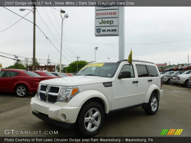 2007 Dodge Nitro SLT 4x4 in Stone White