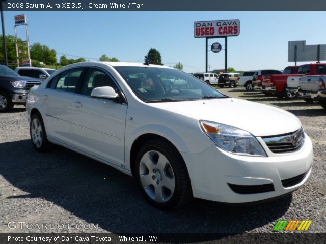 2008 Saturn Aura XE 3.5 in Cream White
