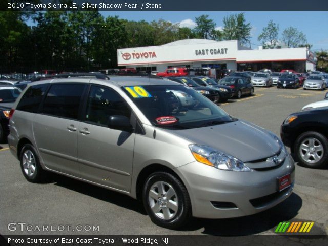 2010 Toyota Sienna LE in Silver Shadow Pearl