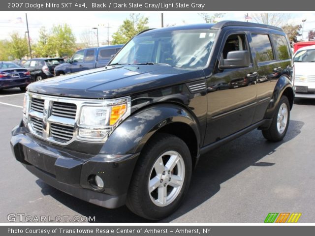 2007 Dodge Nitro SXT 4x4 in Black