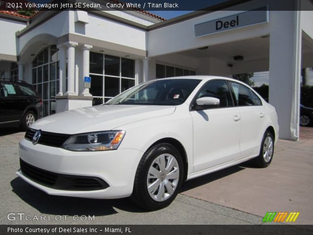 2012 Volkswagen Jetta SE Sedan in Candy White