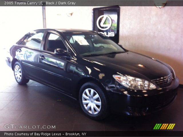 2005 Toyota Camry LE in Black