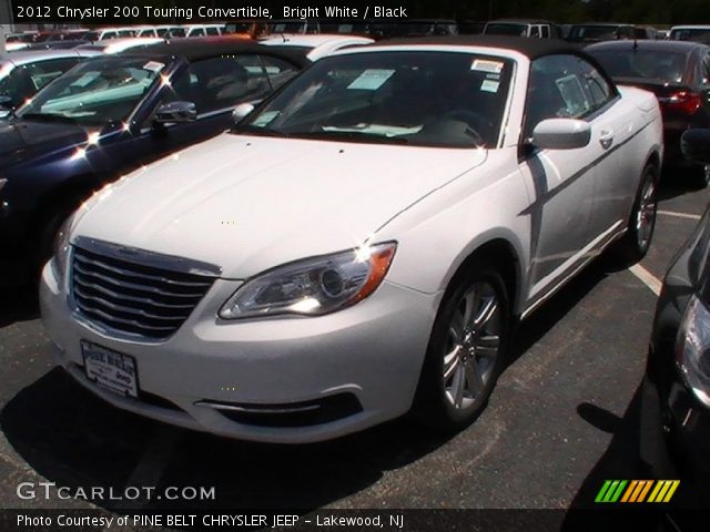 2012 Chrysler 200 Touring Convertible in Bright White