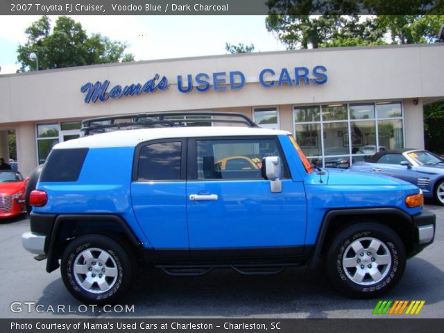 2007 Toyota FJ Cruiser  in Voodoo Blue
