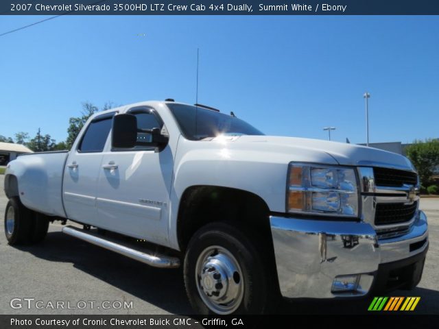 2007 Chevrolet Silverado 3500HD LTZ Crew Cab 4x4 Dually in Summit White