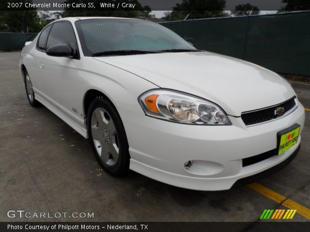 2007 Chevrolet Monte Carlo SS in White