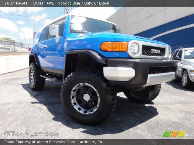 2007 Toyota FJ Cruiser 4WD in Voodoo Blue
