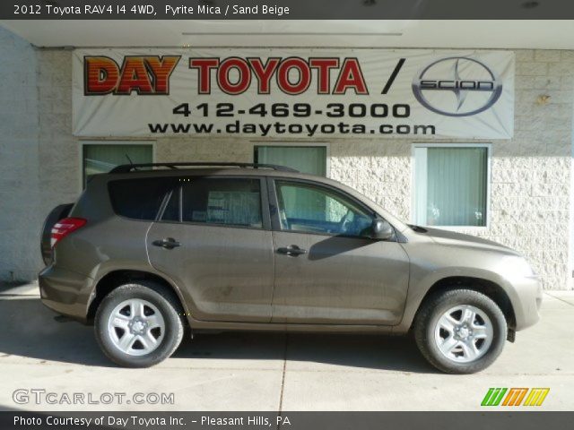 2012 Toyota RAV4 I4 4WD in Pyrite Mica