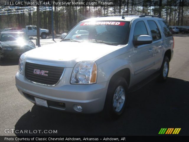 2011 GMC Yukon SLT 4x4 in Pure Silver Metallic