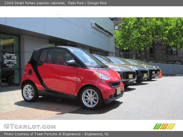 2009 Smart fortwo passion cabriolet in Rally Red